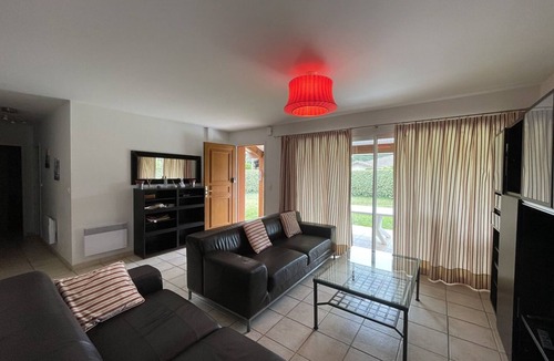 Messanges Villa | 3-bedroom villa near ocean, Wi-Fi, Pets allowed