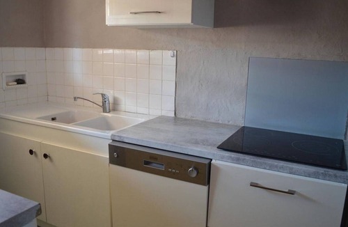 Banyuls-sur-Mer Apartment | 3-room apartment, central, near beach, 6 sleeps, sea view, dishwasher, pets allowed
