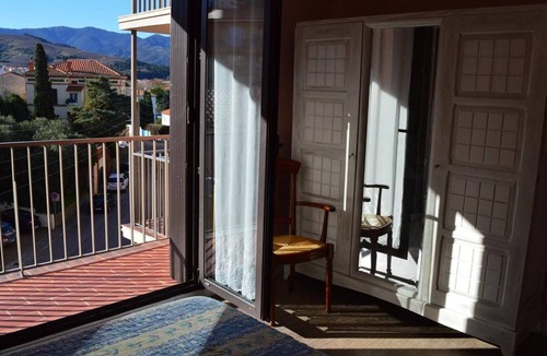 Banyuls-sur-Mer Apartment | 3-room apartment, central, near beach, 6 sleeps, sea view, dishwasher, pets allowed