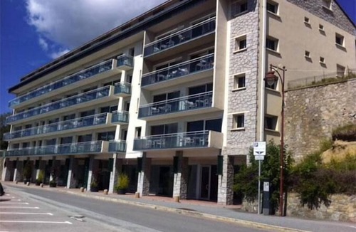 Font-Romeu-Odeillo-Via Apartment | 300m from ski lifts, tv, ski locker, 43m², Font Romeu