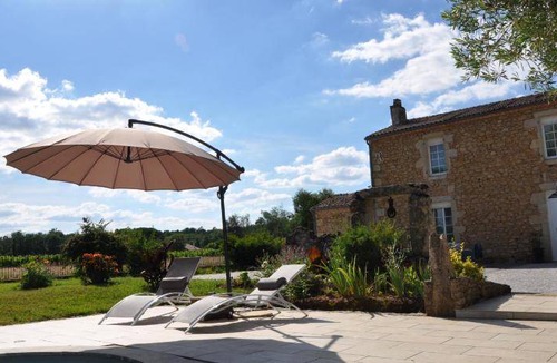 Pujols-sur-Ciron Bed & Breakfast | 32 m² Bed and breakfast ∙ 10 guests