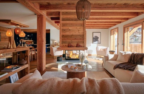 La Clusaz Ski Chalet | 362 m² Chalet ∙ 5 bedrooms ∙ 10 guests