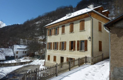 Montgellafrey House | 39 m² Gîte ∙ 1 bedroom ∙ 4 guests