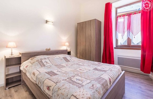 Montgellafrey House | 39 m² Gîte ∙ 1 bedroom ∙ 4 guests