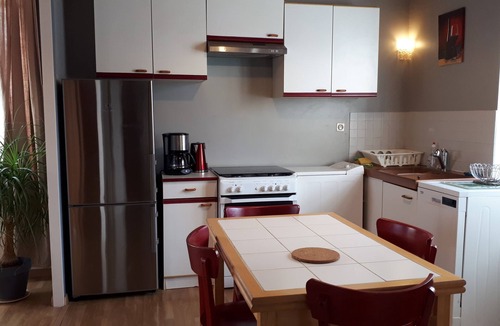 Orcines Cottage | 4* At the foot of the Puy-de-Dôme World Heritage Parc Volcans. Electric charging point