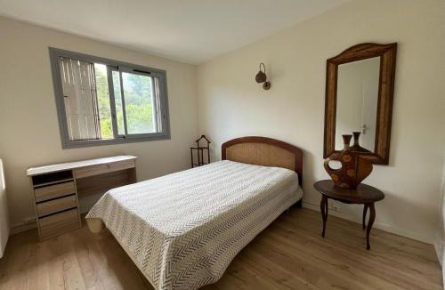 Fabron Apartment | 4- rooms appart 80m2 parking