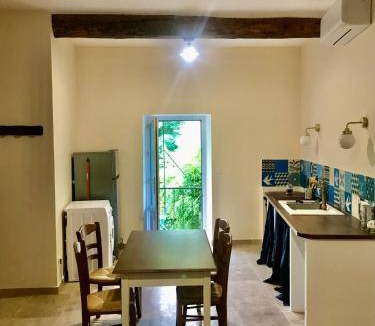 Lasalle Apartment | 40 m² Apartment ∙ 1 bedroom ∙ 4 guests