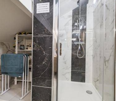 Vaulx Bed & Breakfast | 40 m² Bed and breakfast ∙ 2 bedrooms ∙ 6 guests