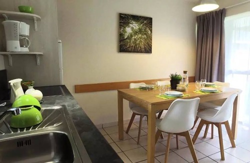 Forges-les-Eaux Apartment | 42 m² Apartment ∙ 3 bedrooms ∙ 7 guests