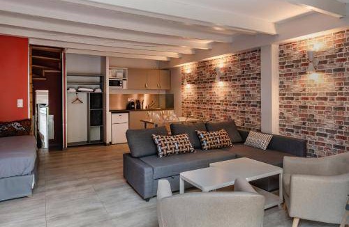 Prefecture Apartment | 42 m² Serviced apartment ∙ 4 guests