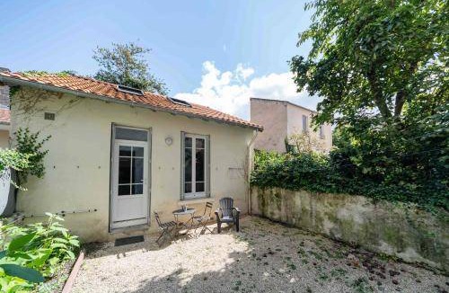 Quartier de France Apartment | 47 m² Apartment ∙ 2 bedrooms ∙ 4 guests