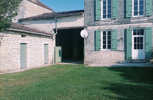 Haimps House | 5 beds cottage with heatted pool in a lovely stones village