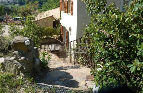 Clermont-l'Herault House | 50 m² Gîte ∙ 2 bedrooms ∙ 4 guests