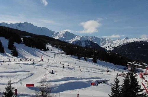 Arc-1800 Apartment | 50m from resort center, 16th floor, view ski slopes, balcony, fireplace or stove, tv, 29m², Les Arcs