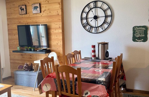 Albiez-le-Vieux Apartment | 6 guests Albiez-Montrond apt, fully equipped, ski-in/ski-out, summer & winter