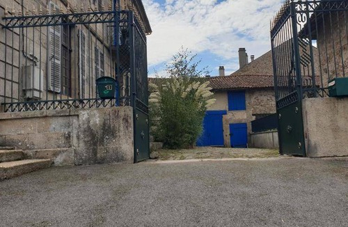 Chateauponsac Apartment | 60 m² Apartment ∙ 2 guests