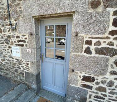 Lanvallay Bed & Breakfast | 60 m² Bed and breakfast ∙ 2 bedrooms ∙ 4 guests