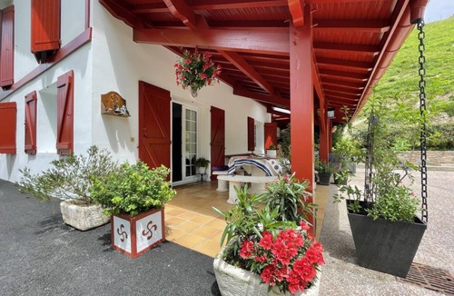 Uhart-Cize House | 60 m² Gîte ∙ 2 bedrooms ∙ 2 guests