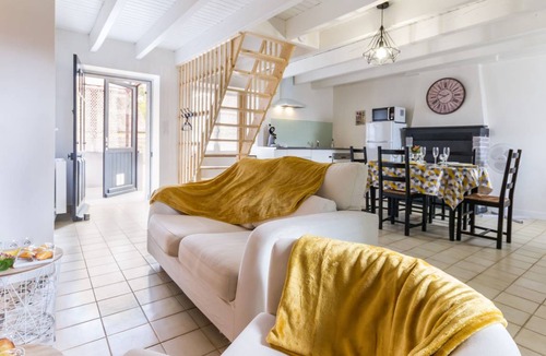 Saint-Lyphard Cottage | 61 m² Cabin ∙ 2 bedrooms ∙ 5 guests
