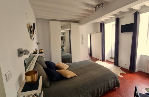 Bayeux Apartment | 66 m² Apartment ∙ 2 bedrooms ∙ 6 guests