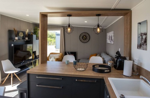 Bretignolles-sur-Mer Ski Chalet | 70 m² Chalet ∙ 3 bedrooms ∙ 6 guests