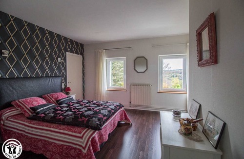 Genouillac House | 70 m² Gîte ∙ 2 bedrooms ∙ 5 guests