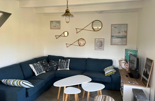Vielle-Saint-Girons House | 700 meters from Lac de Leon, on the edge of the forest.