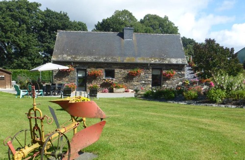 Laniscat House | 73 m² Gîte ∙ 2 bedrooms ∙ 4 guests