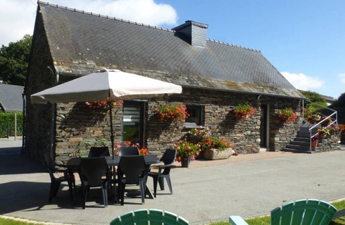 Laniscat House | 73 m² Gîte ∙ 2 bedrooms ∙ 4 guests