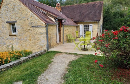 Peyrilles House | 75 m² Gîte ∙ 2 bedrooms ∙ 4 guests