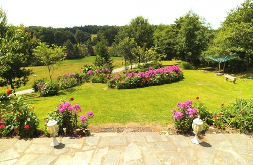 Sarroux-Saint-Julien House | 75 m² Gîte ∙ 3 bedrooms ∙ 6 guests