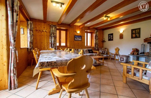 Bellentre House | 84 m² Gîte ∙ 3 bedrooms ∙ 9 guests