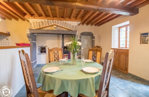 Saint-Ours House | 85 m² Gîte ∙ 1 bedroom ∙ 4 guests