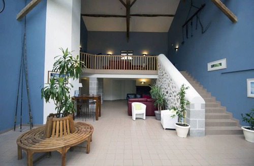 Availles-Limouzine House | 850 m² House ∙ 17 bedrooms ∙ 40 guests