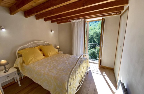 Bugarach House | 86 m² Gîte ∙ 3 bedrooms ∙ 4 guests