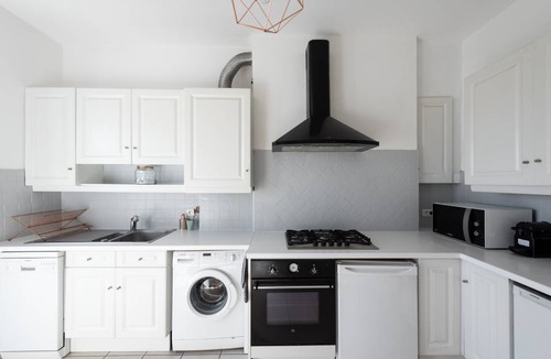 Part Dieu - Bir Hakeim Apartment | 88 m² Apartment ∙ 2 bedrooms ∙ 4 guests