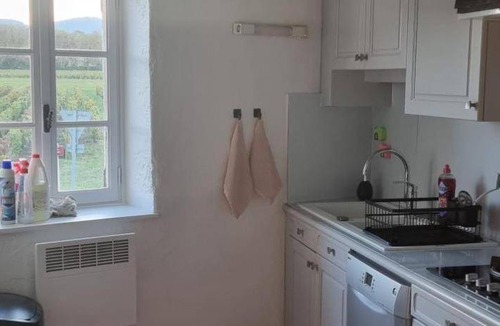 Saint-Georges-de-Reneins House | 90 m² House ∙ 2 bedrooms ∙ 4 guests