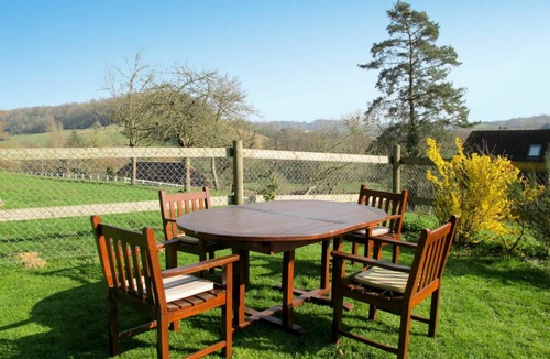 Courtonne-la-Meurdrac Other | 95 m² Accommodation ∙ 2 bedrooms ∙ 5 guests