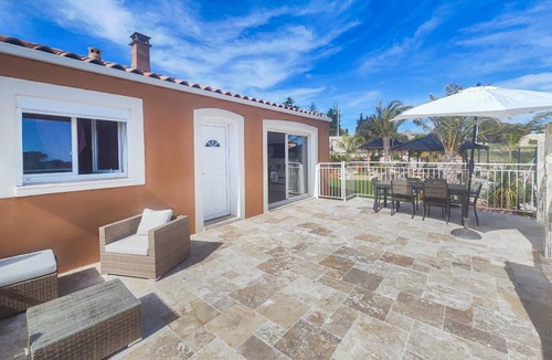 Villespassans House | 95 m² House ∙ 3 bedrooms ∙ 6 guests