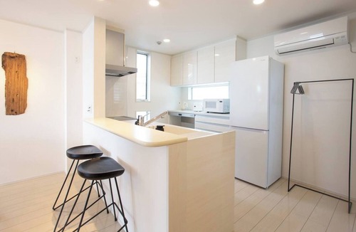 Yokosuka House | A 3storey building with an ocean view and rooftop/Yokosuka Kanagawa