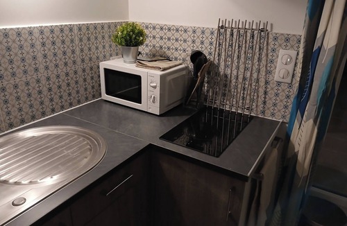 Loubezs-Bernac House | A spacious village house for two, a minutes walk from the local amenities!