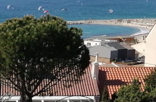 Bonneveine Bed & Breakfast | A well-appointed B&B close to the beach, ideal for a traveling couple.