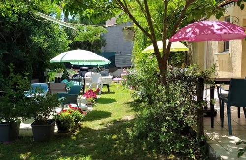 Aimargues Apartment | Abrivado Résidences - Entre Nîmes, Aigues-Mortes et les plages
