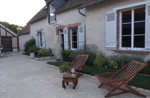 Nouan-sur-Loire Bed & Breakfast | Agréables chambres d'hôtes dans maison XVIIIe