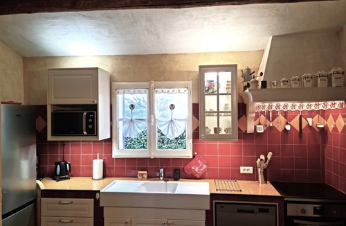 Bedoin House | Air-conditioned house 6 P. Located 1.2 km from Bédoin. Private/heated swimming pool. Wifi