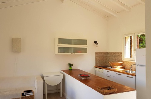 Marine de Saint Ambroggio House | Air-conditioned house with sea view, 80 metres from the beach