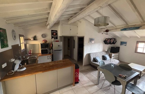 Residences du Golfe de Lava Apartment | Air-conditioned sea view apartment - 100m from the beach - Magnificent Terrace