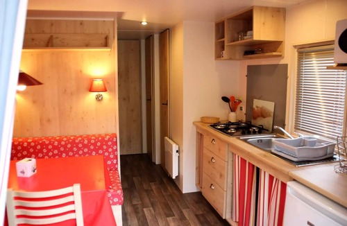 Junas Cabin | Air-Conditioned TRAILER - 2 bedrooms - 26.08 m²/Cigale, Grillon, Chardonnet, Mésange (sleeps 4)