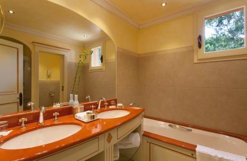 Cote d'Azur- French Riviera Hotel | Airelles Château de la Messardière