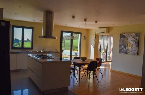Nabinaud Villa | Alexyo - 10 persons Villa with pool close to Aubeterre